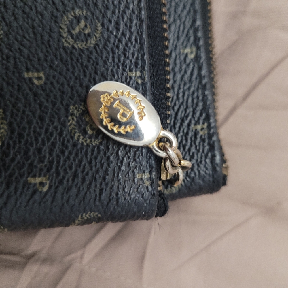 Pollini Leather Wallet That Turns Into 3 Individual Wallets - Picture 7 of 11